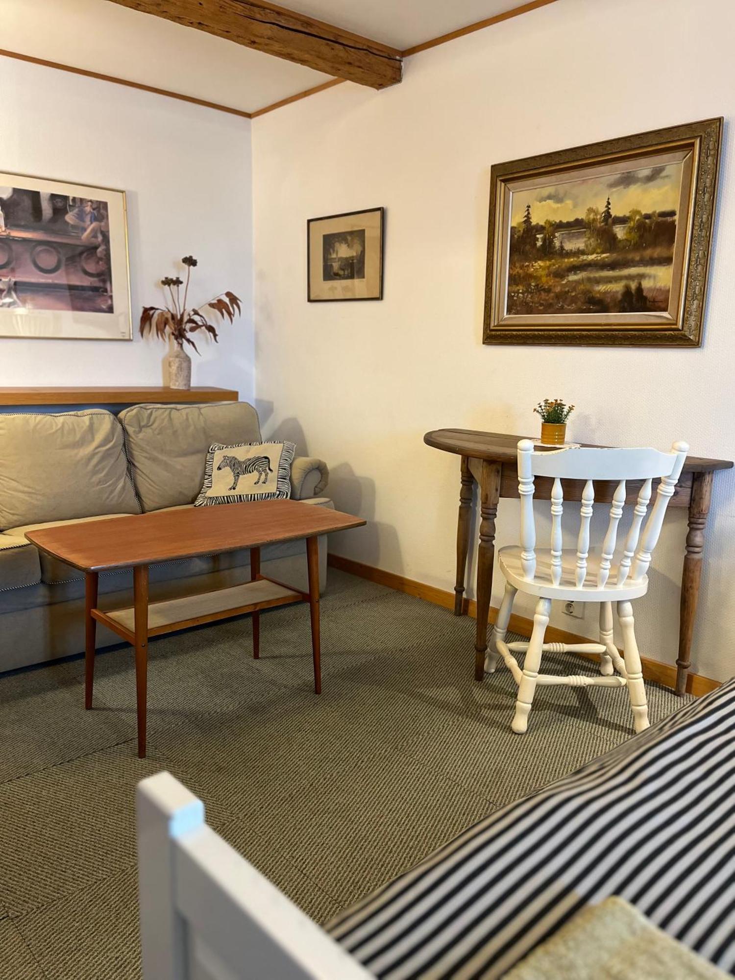 B&B Stroeprodukter Эслёв Экстерьер фото