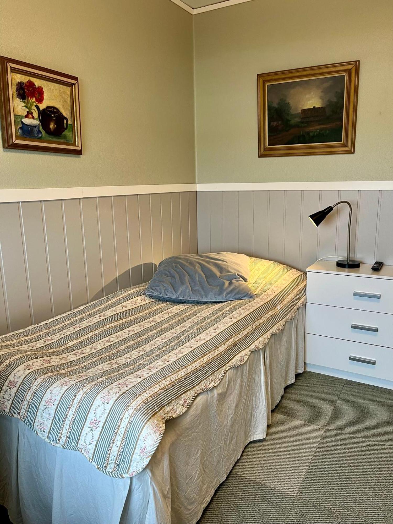 B&B Stroeprodukter Эслёв Экстерьер фото
